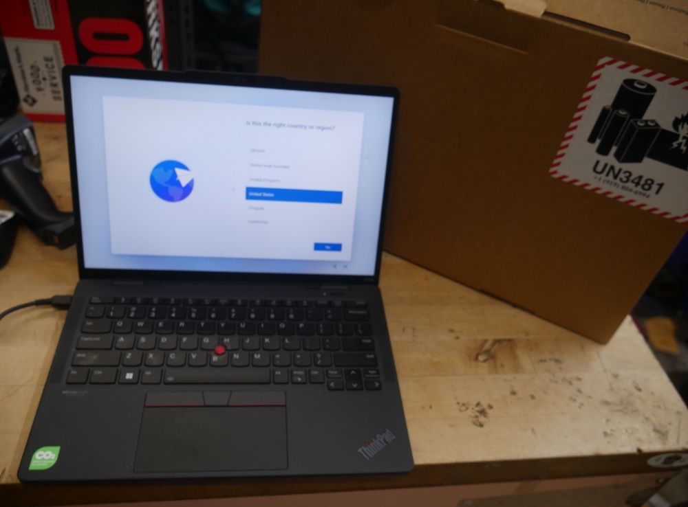 Lenovo ThinkPad X13s Gen 1 (12” Intel) Laptop black used model # 21bys03y00 . used. factory reset was done.