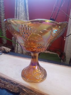 Vintage Marigold Carnival Glass Indiana Glass Company "Harvest Grape"