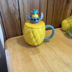 Lilo And Stitch Pineapple Mug With Lid 