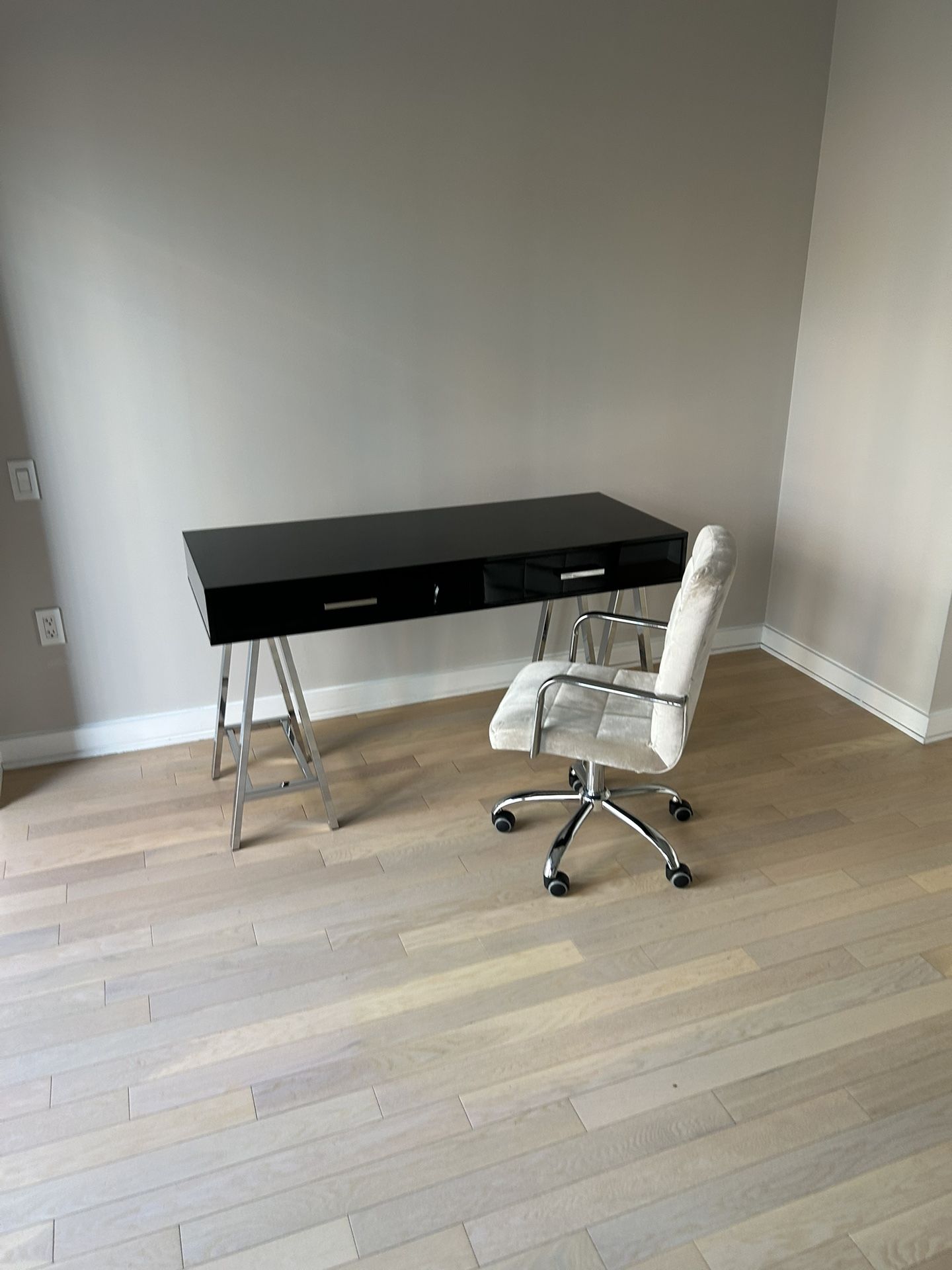 Table & Chair Set - $80 - Capitol Hill