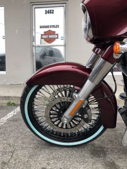 Harley Davidson spokes rims and tires