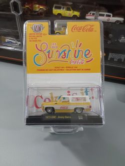 M2 MACHINE 1:64 1973 GMC Jimmy Sierra 