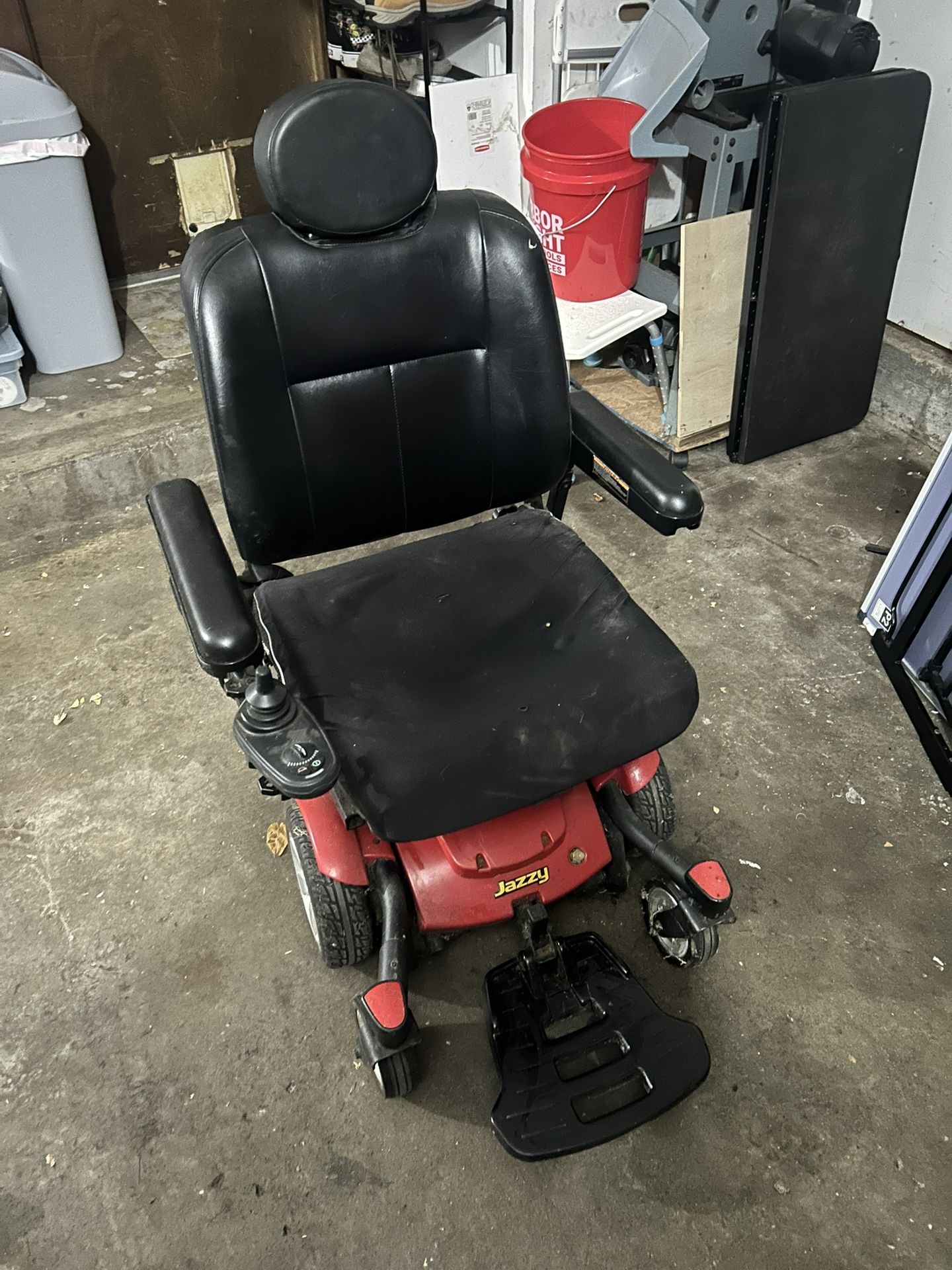 Electric Wheelchair