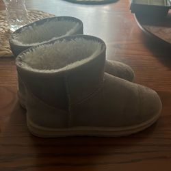 Uggs