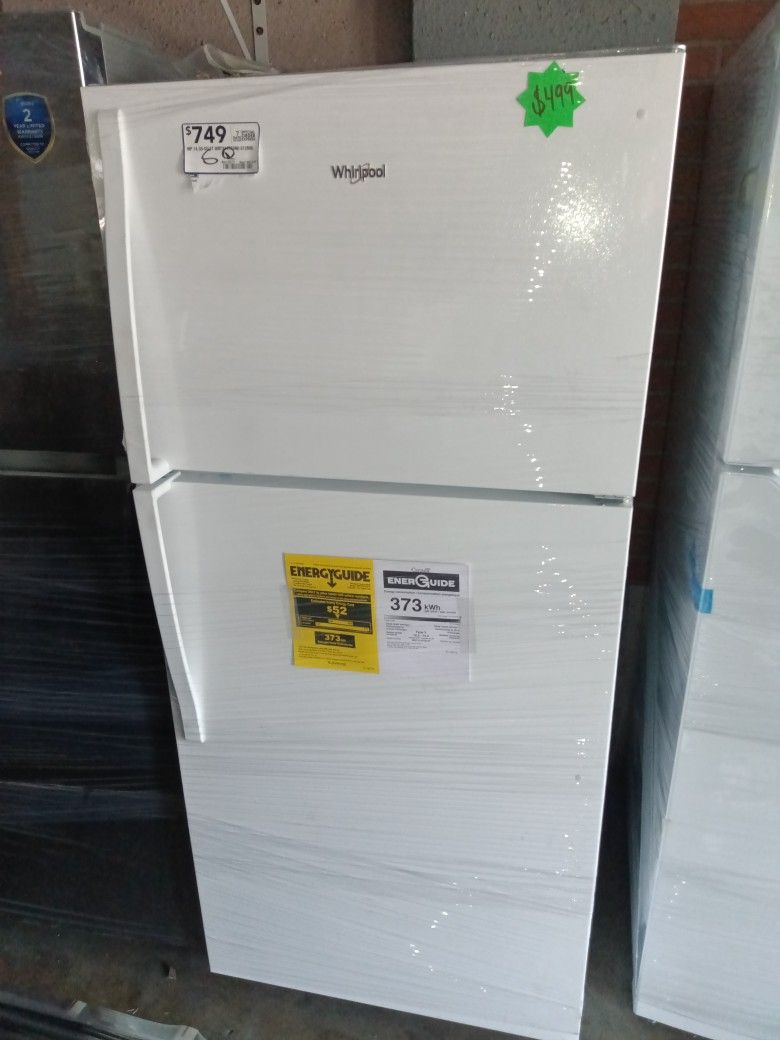 New Whirlpool Top And Bottom Refrigerator White