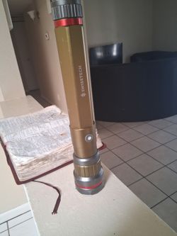 Swissteck flash light
