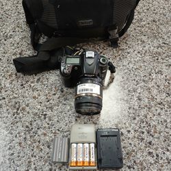 Nikon Camera D80 W/18-270 Lens