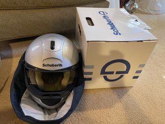 Schuberth C3W modular motorcycle helmet women’s