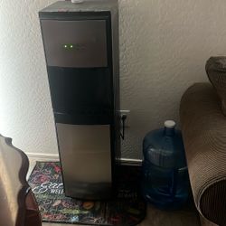 Water Dispenser