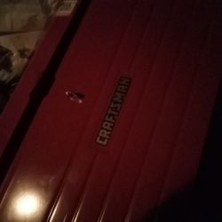 Craftsman Red Meatal Tool Box