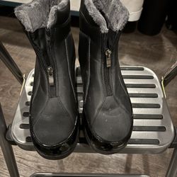 Waterproof Snow Or Rain Boots Size 8