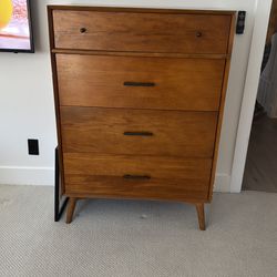 Dresser set, can be sold separate