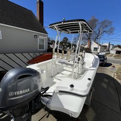 2003 Polar 17ft Center Console Boat