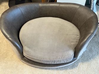 Dog bed