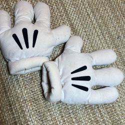 Mickey Or Minnie Hands / Gloves 