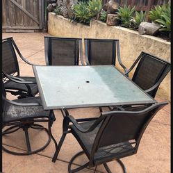 Free Table And Chairs . 