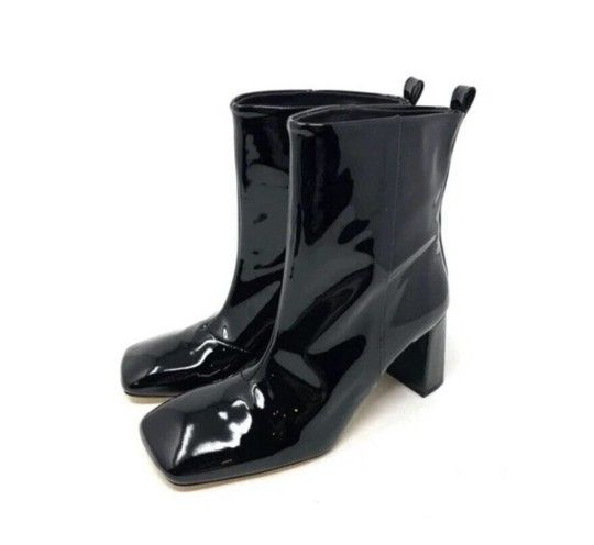 Good American Black Patent Leather Shiny Block Heel Ankle Booties (Size 7.5)