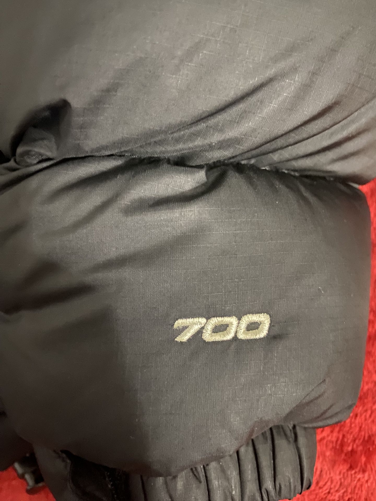 🔥 Brand New The North Face Nuptse 700 Black (Small) – Authentic – Same Day Pickup