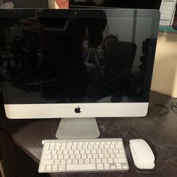 Apple Mac - Desktop Computer