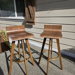 Wood Swivel Barstools