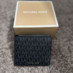 New Michael Kors Man Wallet 