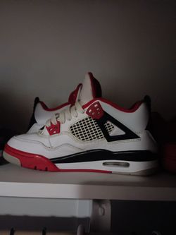 Like new jordans size 5.5 for 150.00