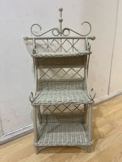 Wicker Rattan Wall Shelf 3 Tiers