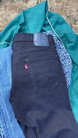 Black Levi’s Men’s Size 32 x 30 Like New