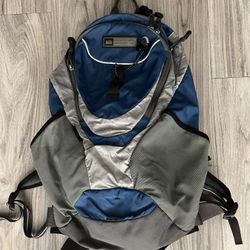 REI Day Pack