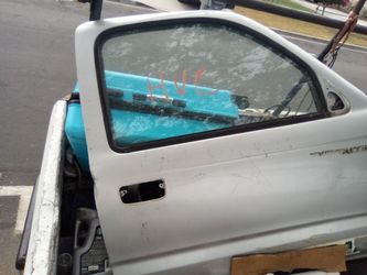1996 TOYOTA TACOMA PASSENGER SIDE