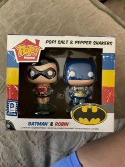 FUNKO pop salt & pepper shakers