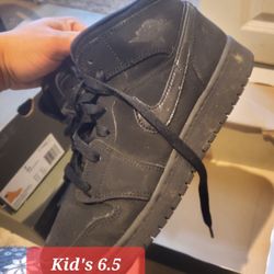 Kids Air Jordan 1