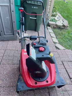 Snapper Snow Blower SS822 EX- send offers
