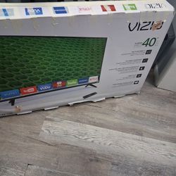 Smart TV 40 Inch Comes With Remote 