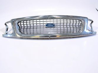 1997–1998 FORD F-150 SUPER CAB FRONT GRILLE | PART # F85B-8200-BAW-DKBL | USED OEM