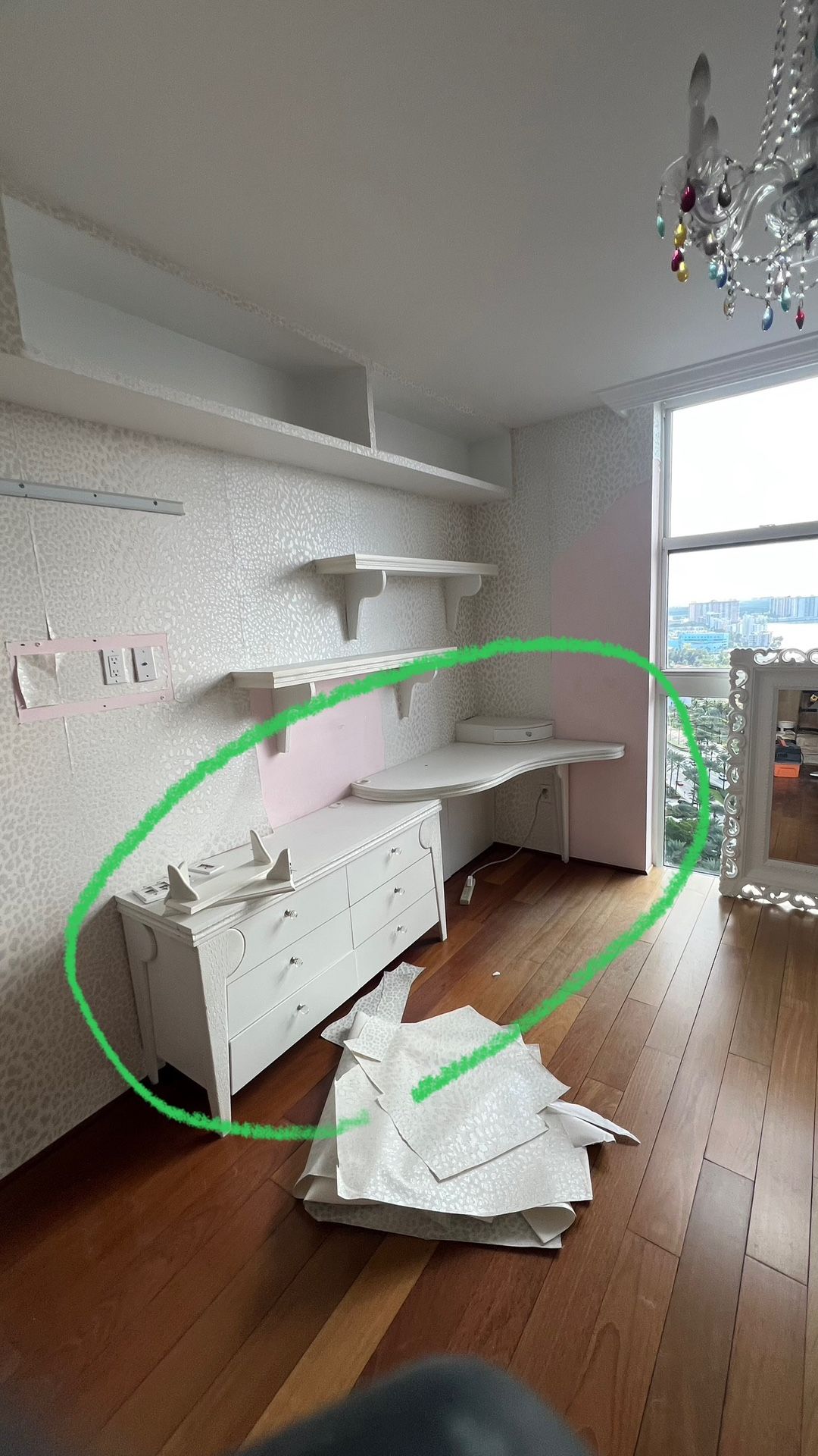 Corner Table And Drawer Cabinet