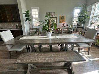 Emerald Home Paladin Weathered Gray Dining Table Set