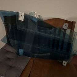 Mercedes W219 CLS Windows