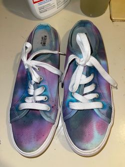 Size 10 womens colorful mossimo shoes