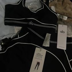 Alo Yoga Set