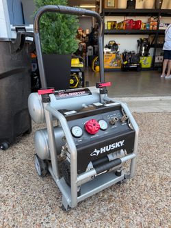Husky 4.5 Gallon Quiet Air Compressor