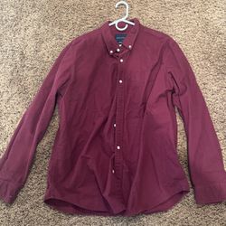 XL Maroon American Eagle Button Up Shirt