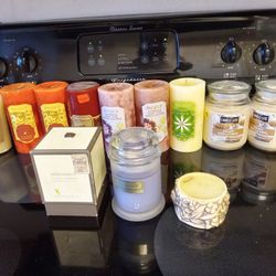 12 Scented Candles