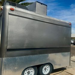 Food trailer
