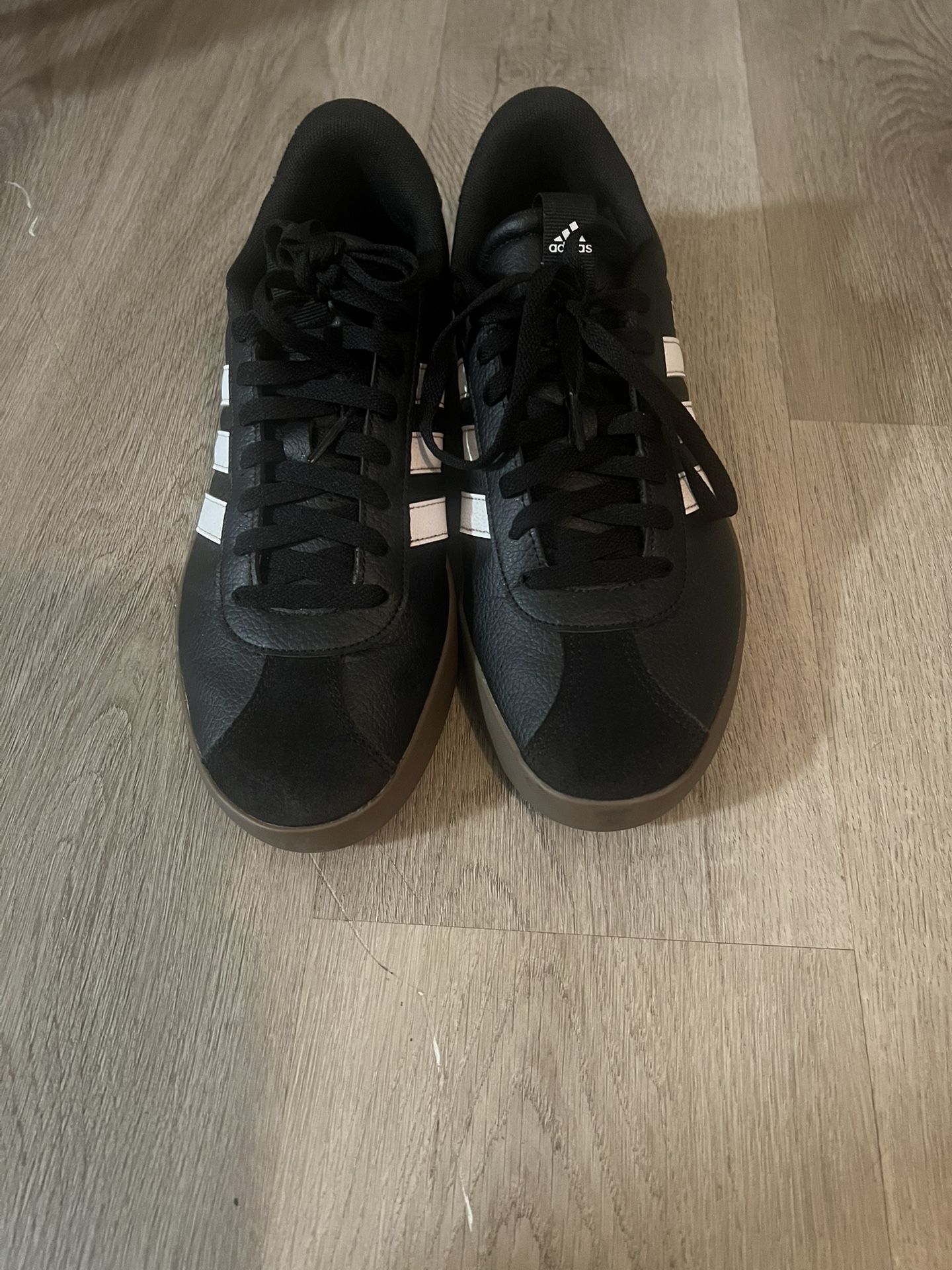 Adidas 9 1/2