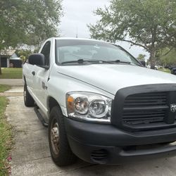 2008 Dodge Ram Hemi 2500 Truck 
