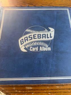 Baseball Card Binder – 1,095 Random Cards