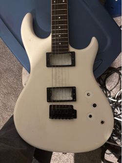 Aria project guitar