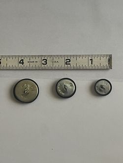 Upholstery Buttons With Eyelet And Tooling