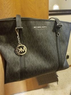 Michael Kors Tote and wallet!